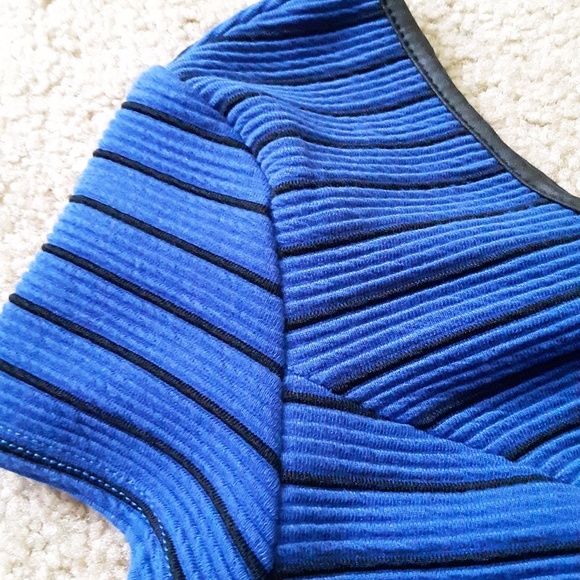 Blue and black stripped peplum top 💙 - Picture 4 of 4